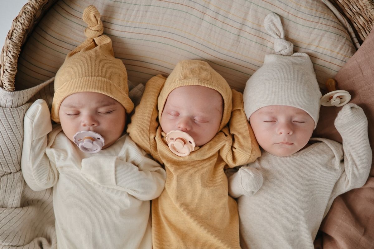 Najlepša nevtralna imena za otroke – sodobna unisex imena z lepim pomenom - Evitas