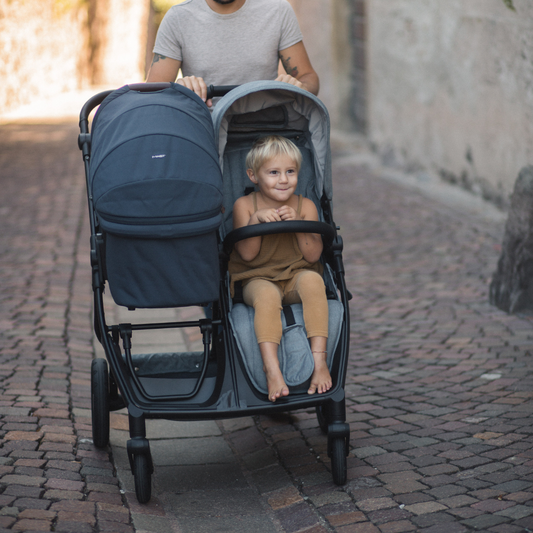 MAST® Otroški voziček TWIN X Onyx Mast