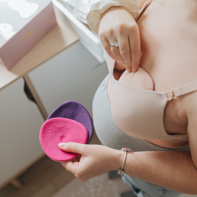 Cache Coeur® Dnevne pralne blazinice za dojenje Curve 4 kosi Cache Coeur