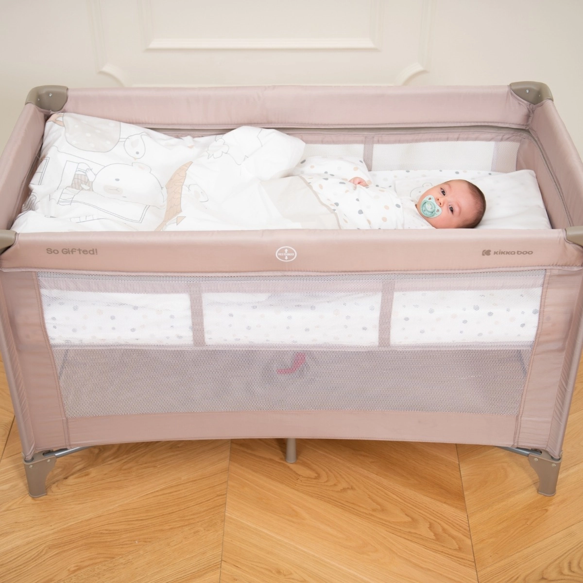 KikkaBoo® Prenosna posteljica 1 level 125x65 So Gifted Beige KikkaBoo