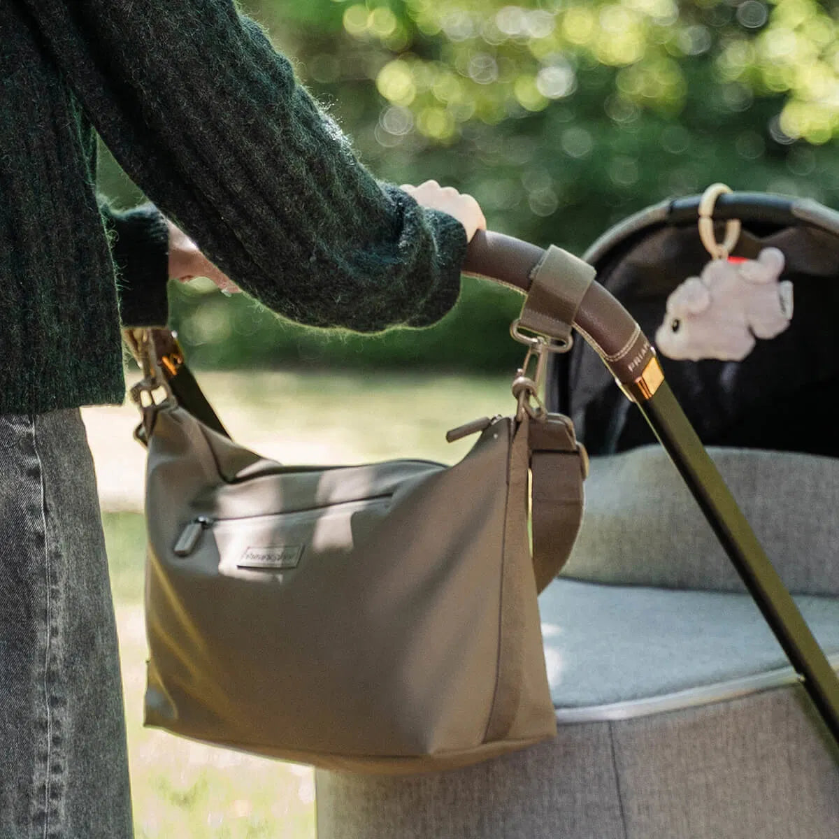 Done by Deer® Organizator / torba za voziček Taupe Done by Deer