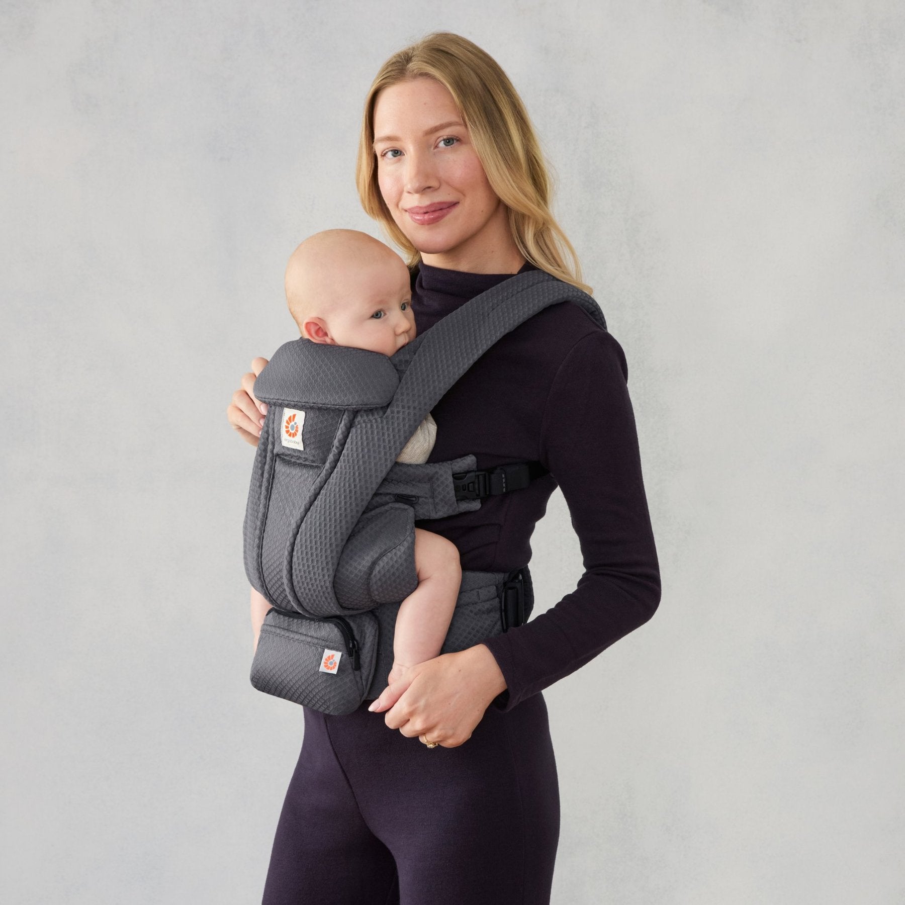 Ergobaby® Baby Carrier Omni Deluxe Mesh Graphite Grey – Evitas