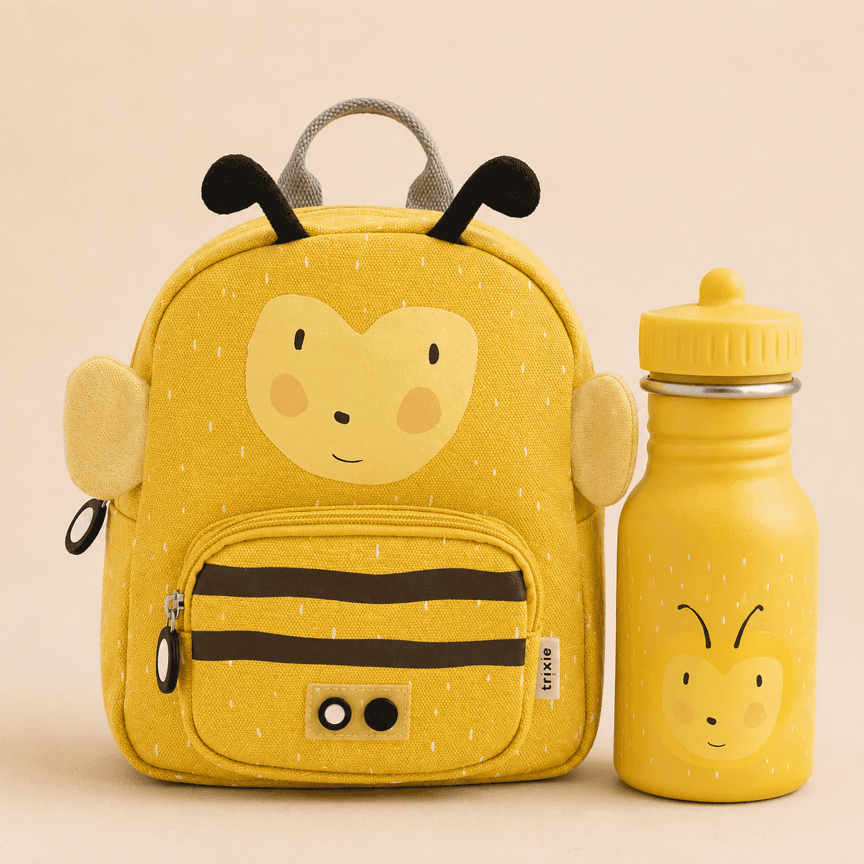 bumble bee mini backpack Kids Backpack,M-5875 Mona B Retail Lined canvas Loungefly Funko Pop! Disney Winnie