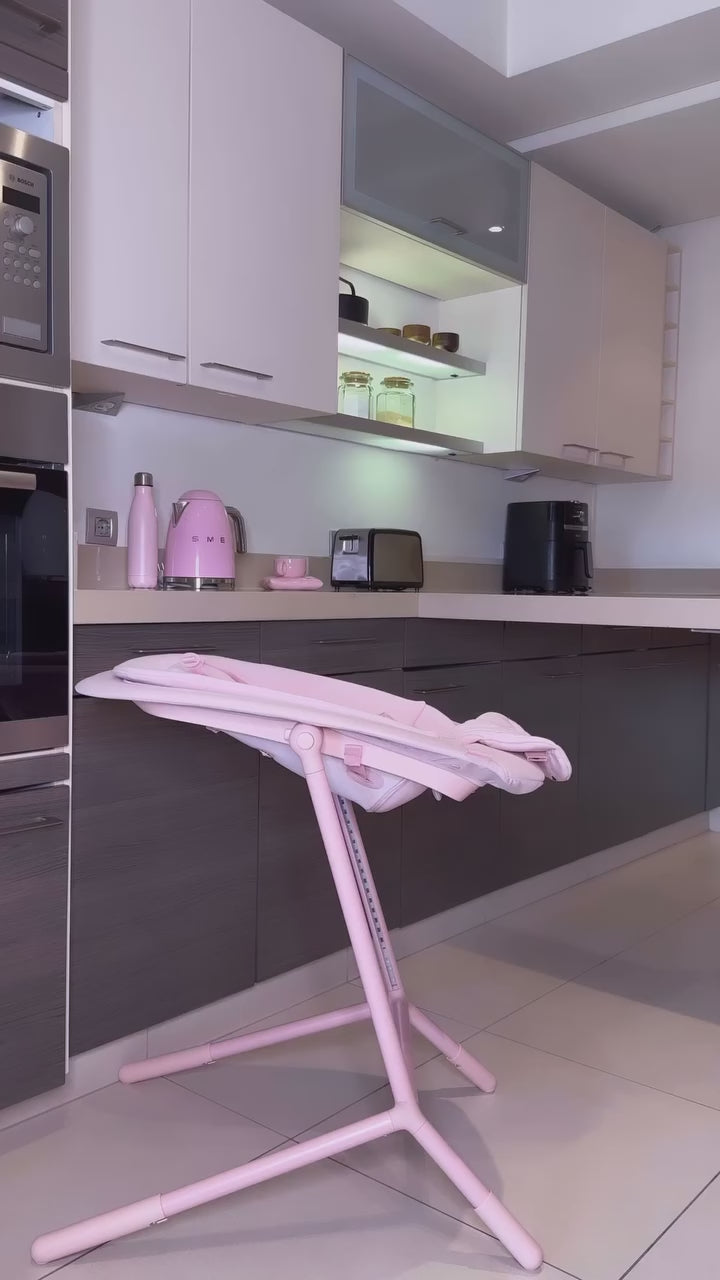 Load video: Cybex® Gold Bouncer Pearl Pink