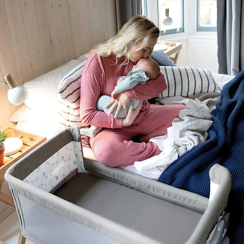Joie® Bedside crib Roomie™ Grey Flannel | Evitas