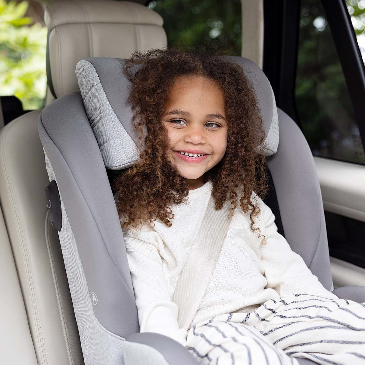 Joie® Otroški avtosedež i-Plenti™ i-Size 2/3 (76-150 cm) Signature Eclipse Joie