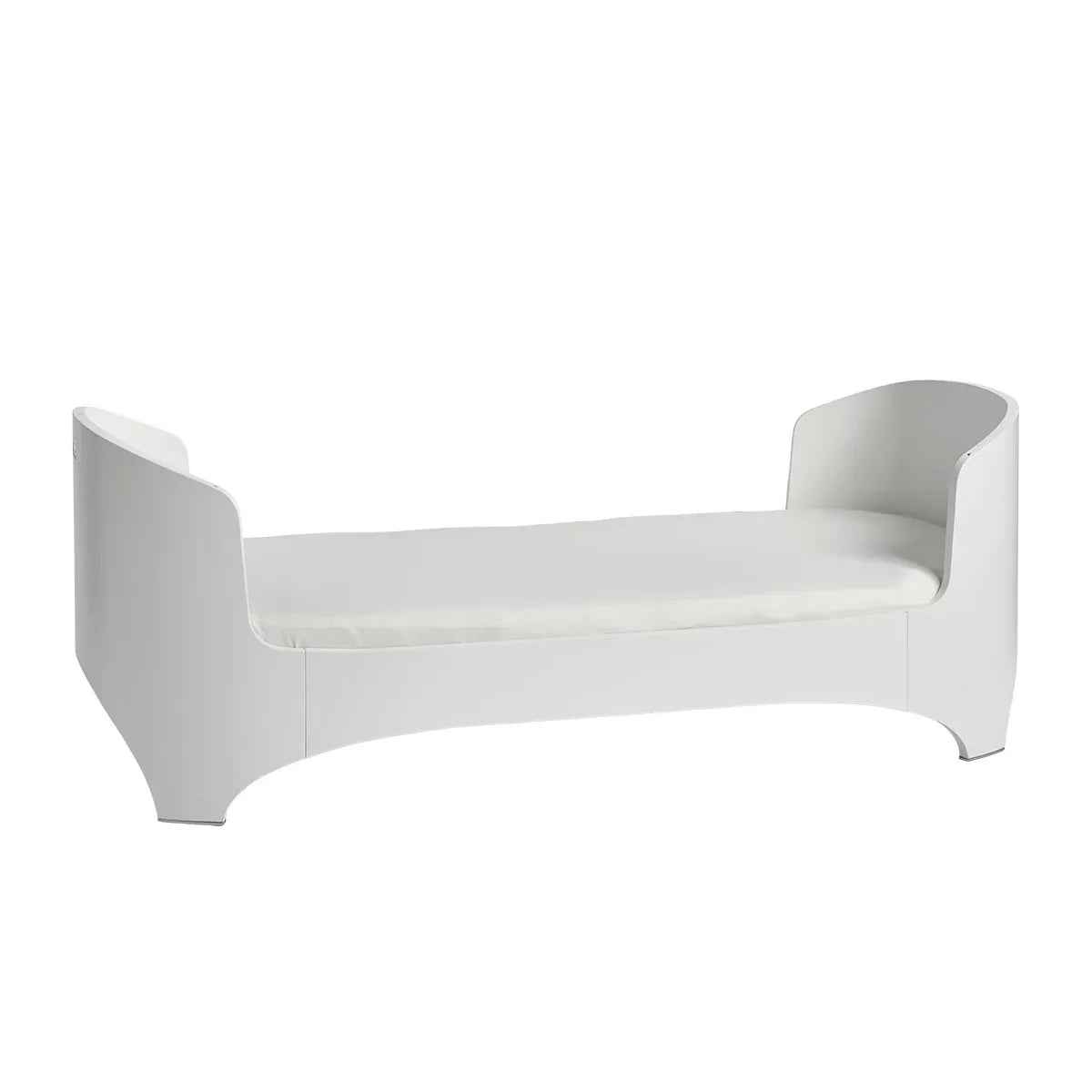 Leander® Baby Cot Classic™ Junior 0-7 years White – Evitas