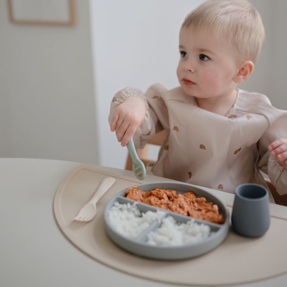 Mushie® Silikonski kozarček MINI Sippy Cup Cambridge Blue Mushie