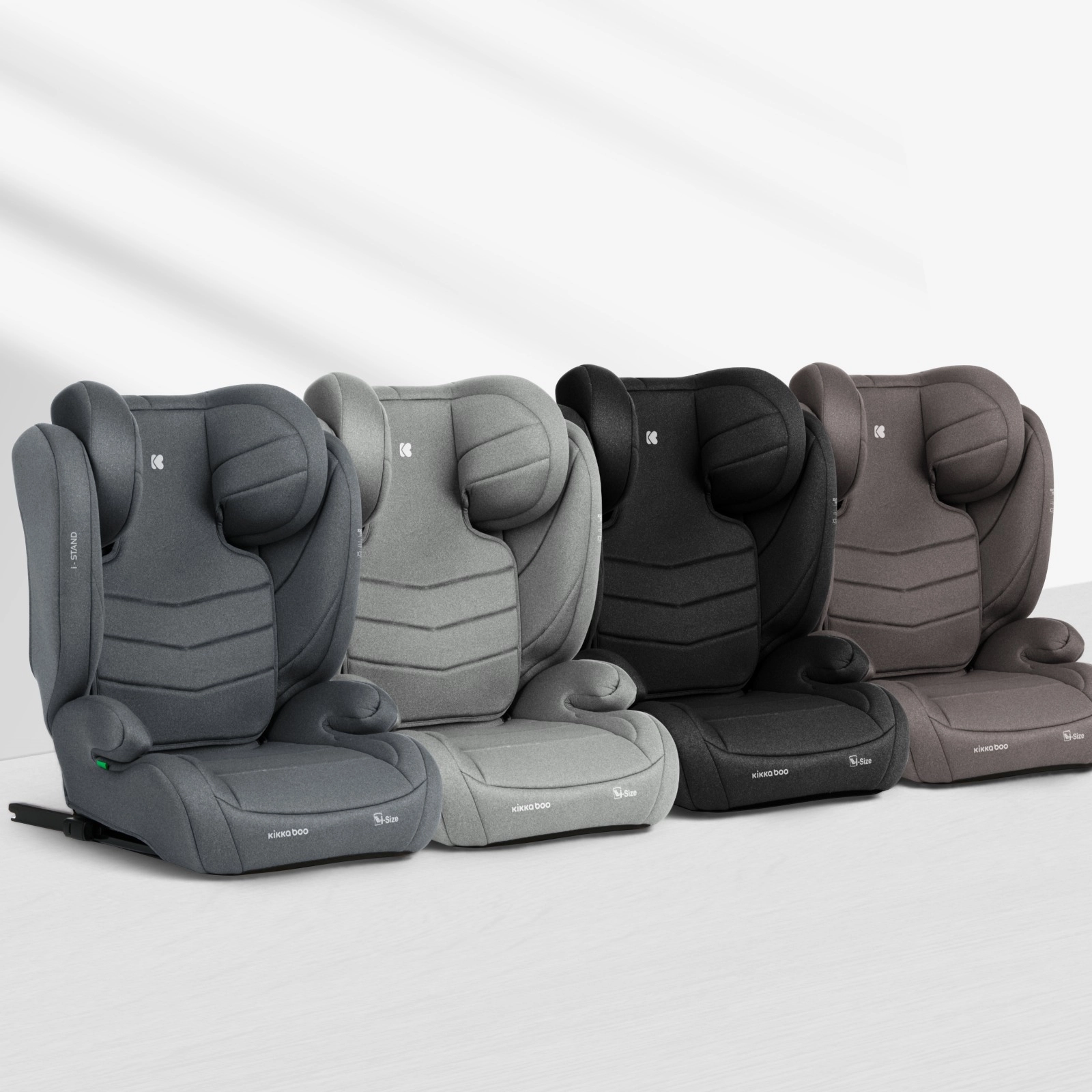 KikkaBoo® Otroški avtosedež i-Stand i-SIZE (100-150 cm) Black KikkaBoo