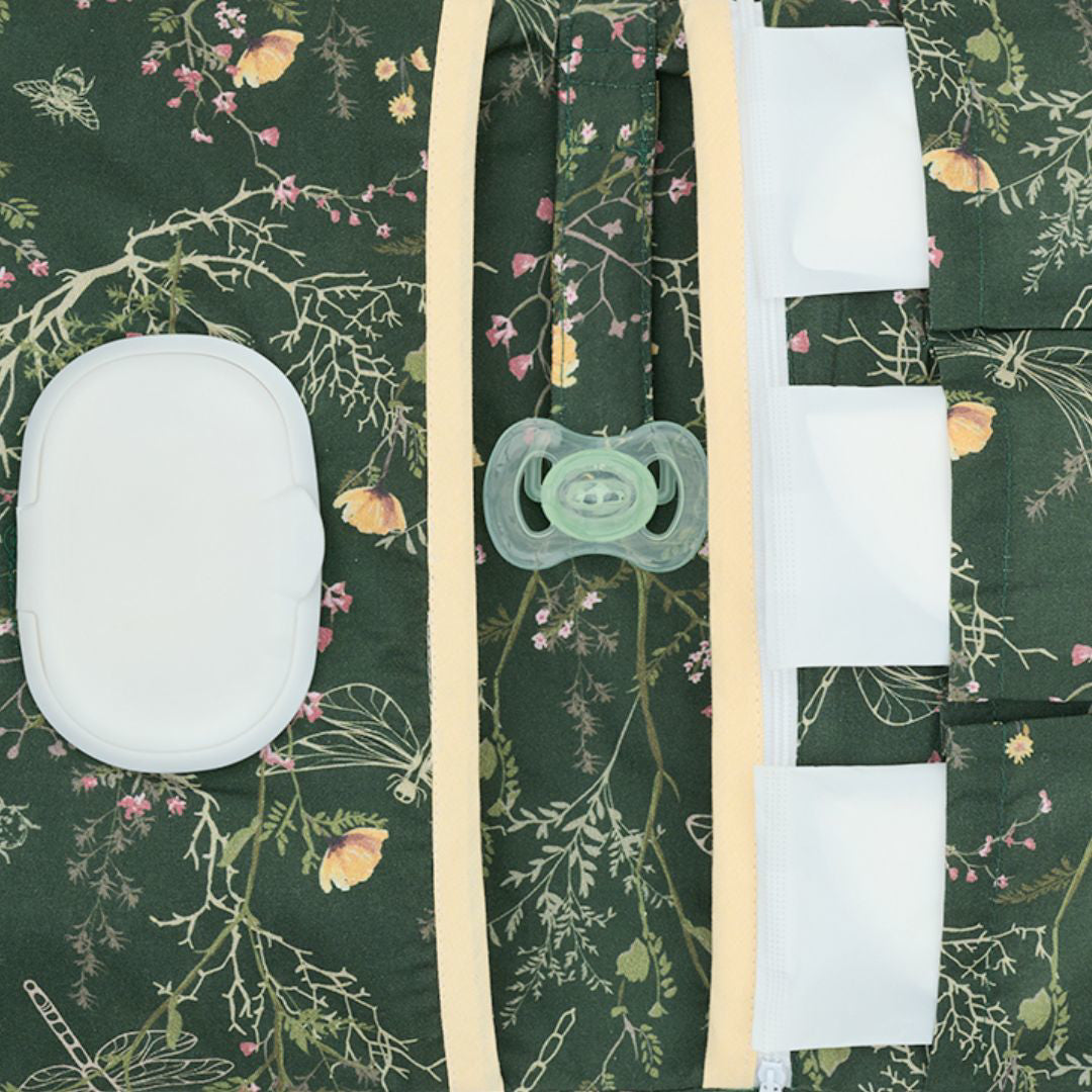 KikkaBoo® Torbica za plenice Secret Garden Green KikkaBoo