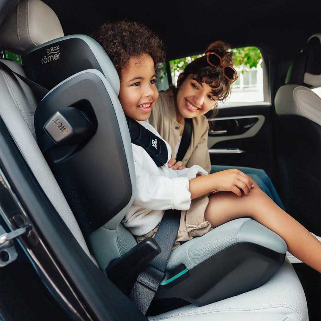 Britax Römer® Otroški avtosedež i-Size 100-150 cm Kidfix Pro M Style night blue Britax Römer