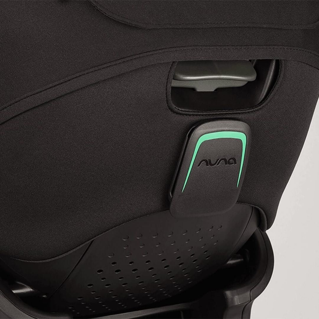 Nuna® Otroški avtosedež Arra™ Flex i-Size 157° (40-87 cm) Caviar Nuna