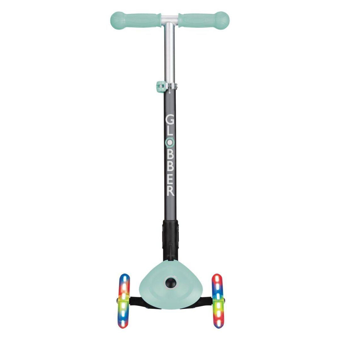 Globber® Otroški skiro s svetlečimi kolesi Primo Mint Globber