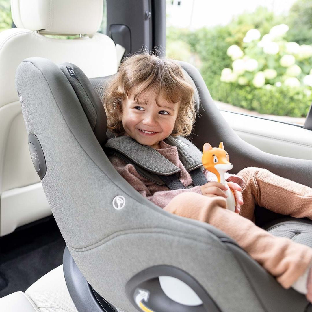 Joie® Otroški avtosedež i-Harbour™ E i-Size (61-105 cm) Signature Ebony Joie