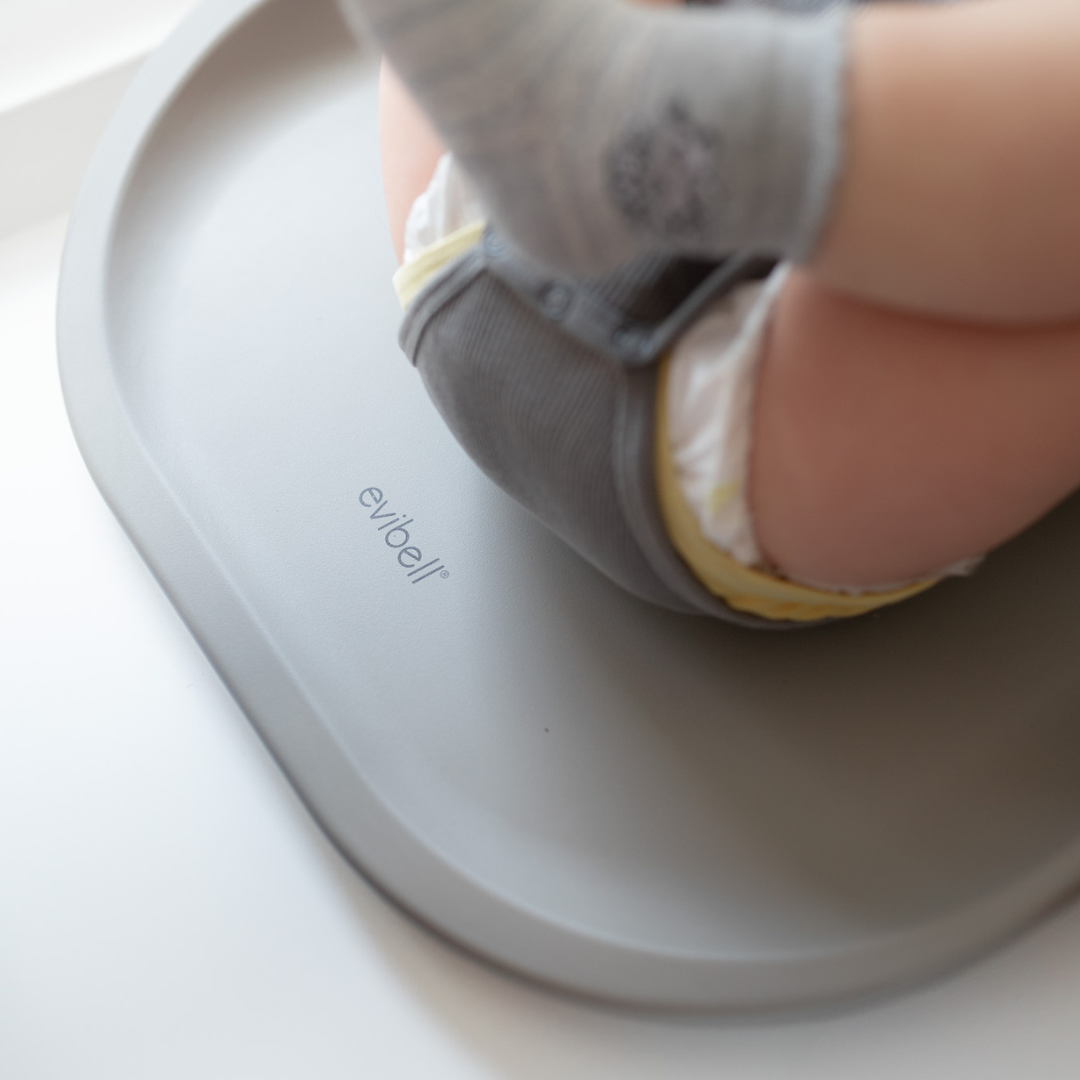 Evibell® Previjalna podloga iz PUR pene Taupe Evibell