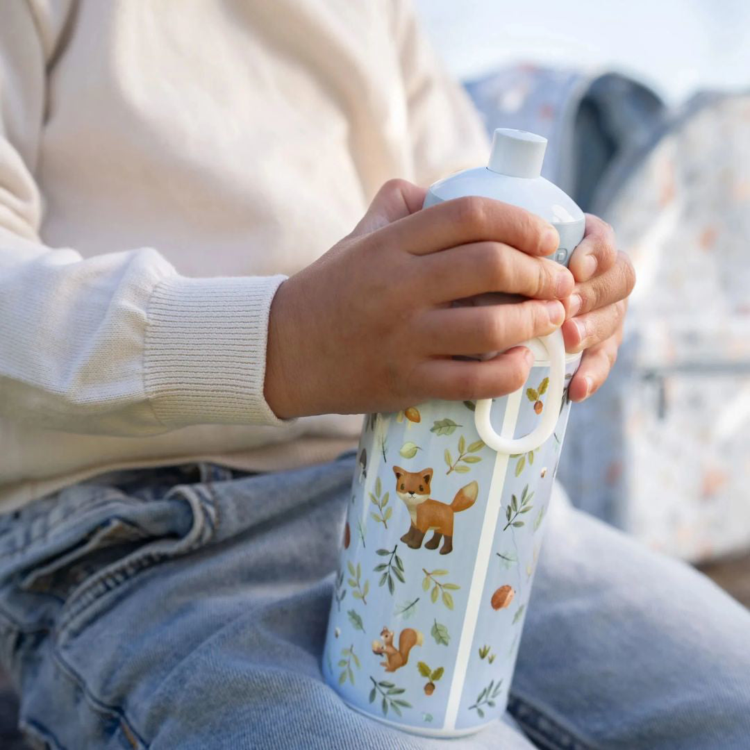 Little Dutch® Steklenička za pitje pop-up Forest Friends 400ml Little Dutch