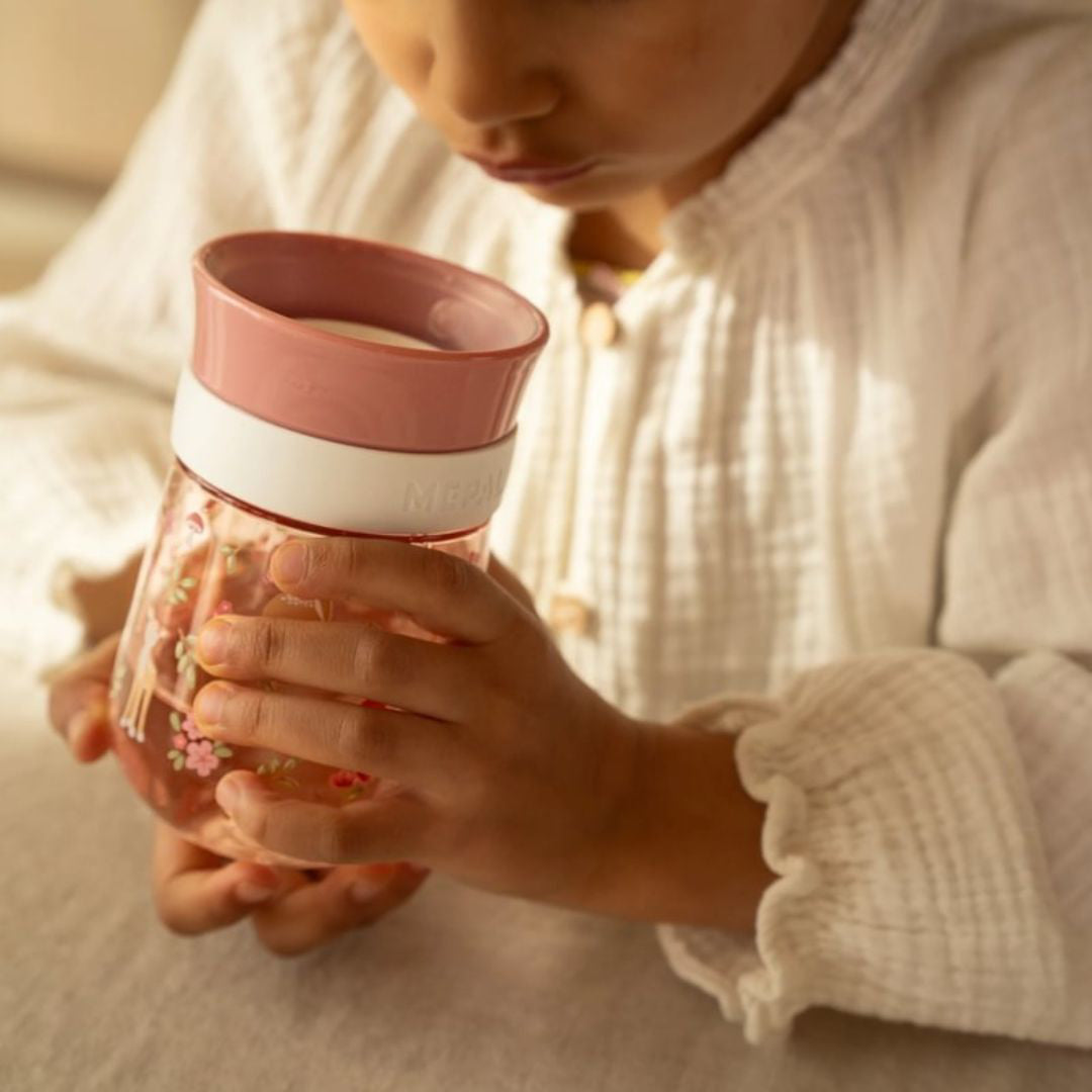 Little Dutch® Skodelica za učenje pitja 360° Fairy Garden 300ml Little Dutch