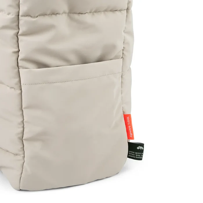 Done by Deer® Previjalna torba Quilted Tote Sand Done by Deer