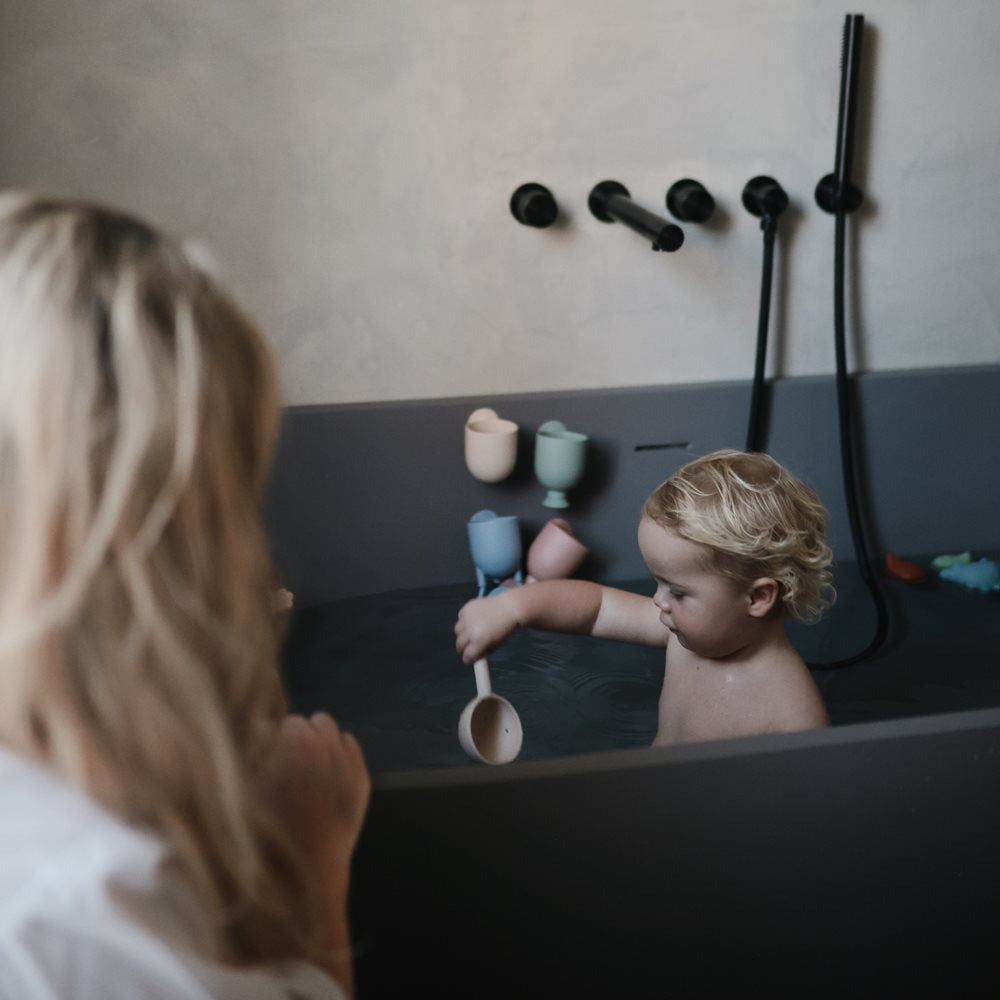 Mushie® Kopalna igrača Pour and Play Mushie