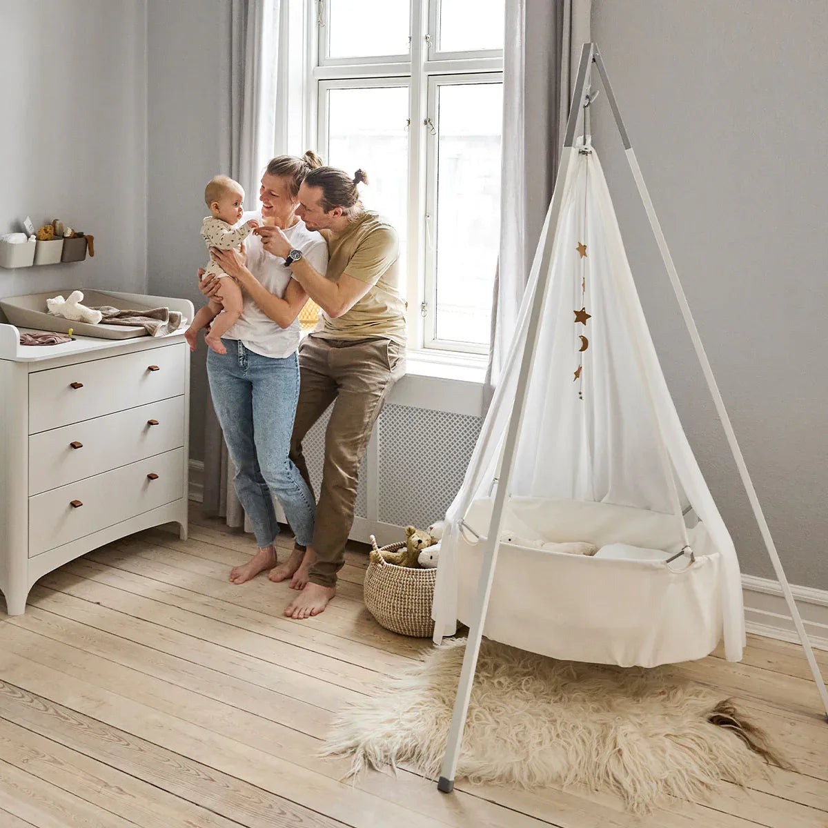 Leander® Viseča zibelka Classic™ 3v1 Leander