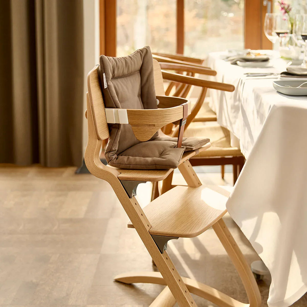 Leander® Otroški stol za hranjenje 4v1 Louie™ Oak (Hrast) Natural Leander