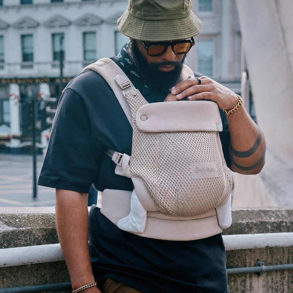 Cybex® Ergonomska nosilka Amya™ (3,2-15 kg) Dune Grey Cybex