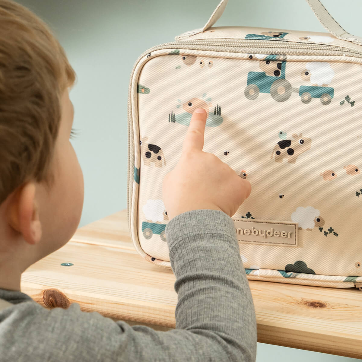 Done by Deer® Izolirana torba za malico Tiny trails Sand 2,8l Done by Deer