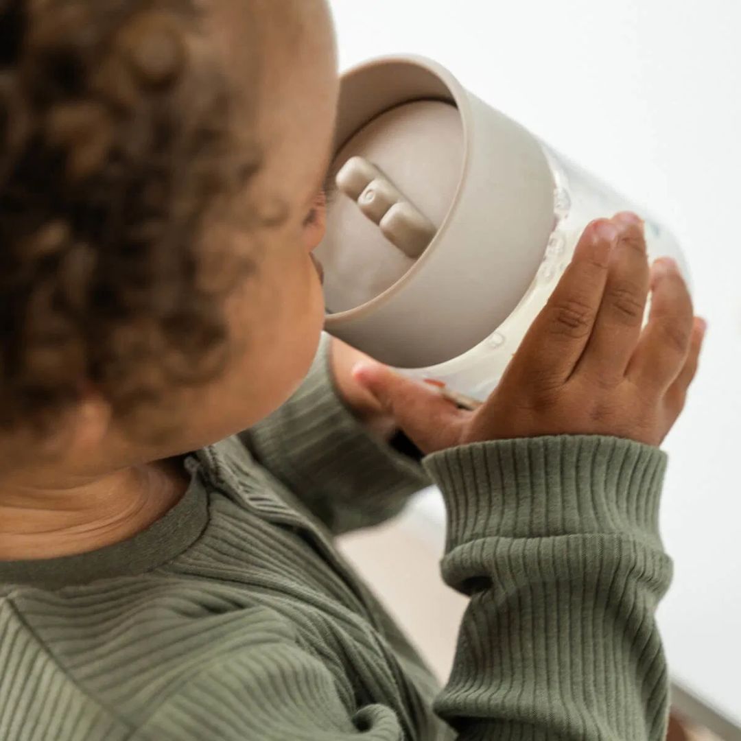 Done by Deer® Lonček za učenje pitja 360° Tiny farm Blue Done by Deer