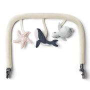Ergobaby® Evolve Lok avec jouets Ocean Wonders Cream