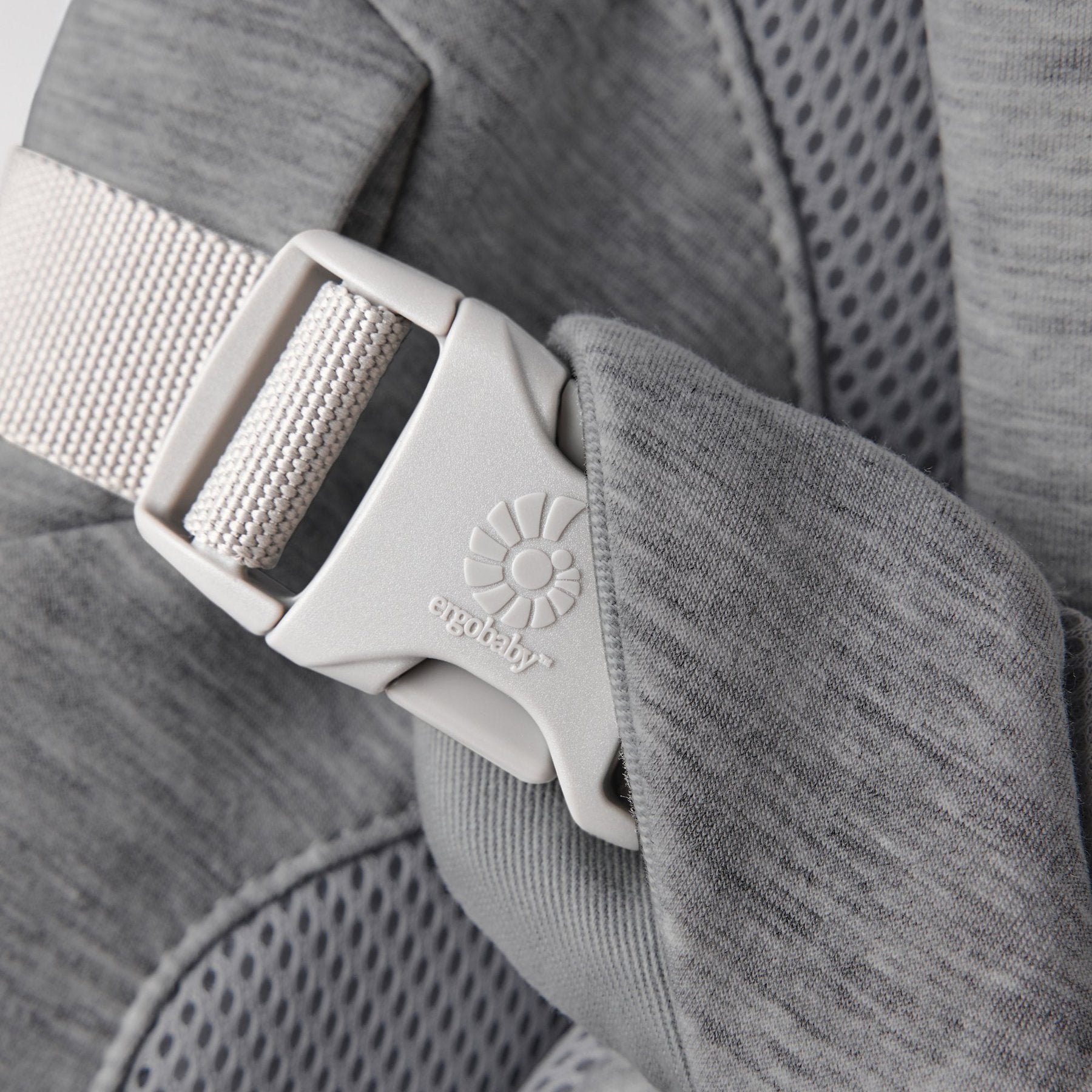 Ergobaby® Evolve sdraietta 3in1 Charcoal Grey