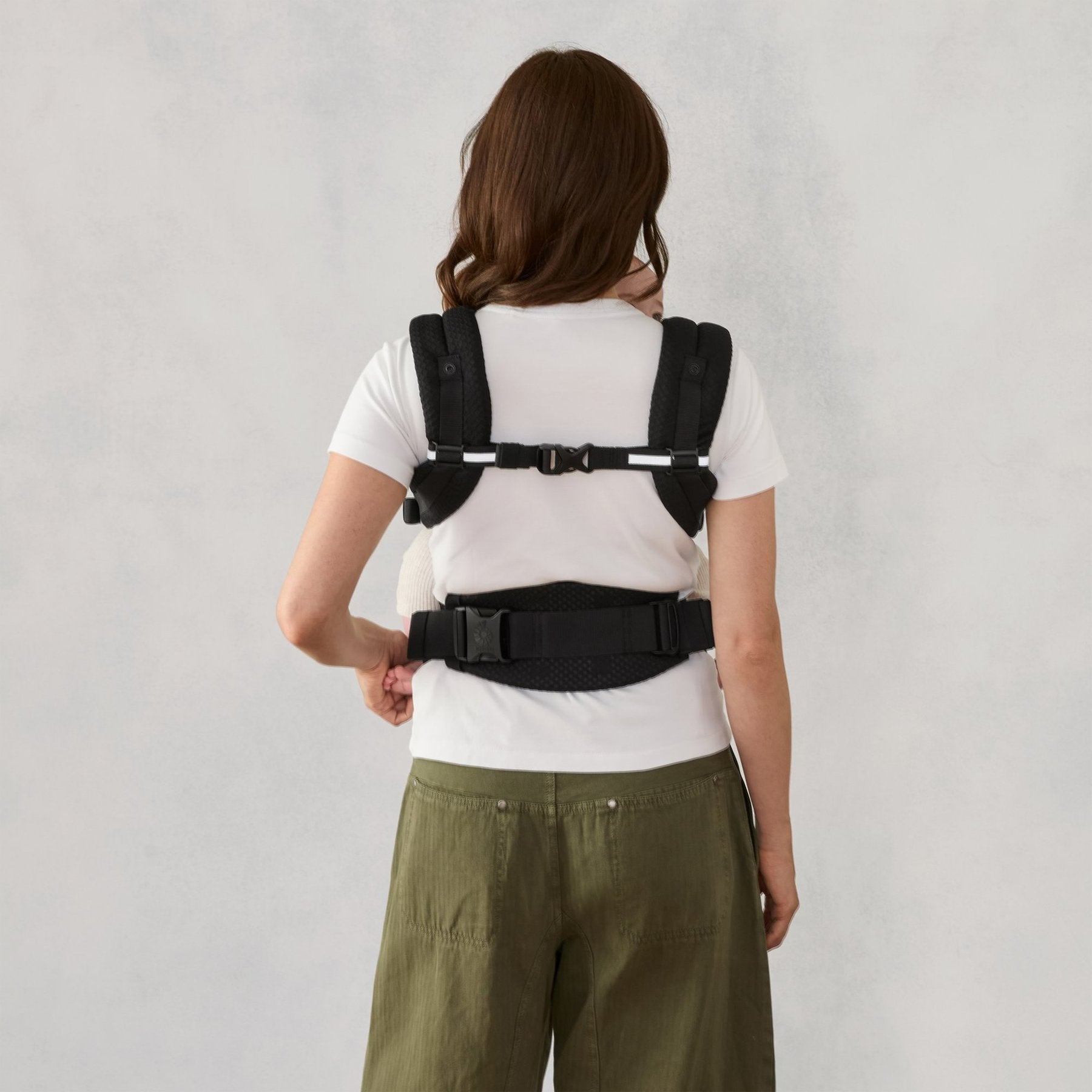 Ergobaby® Nosilka Adapt Soft Flex Mesh Onyx Black