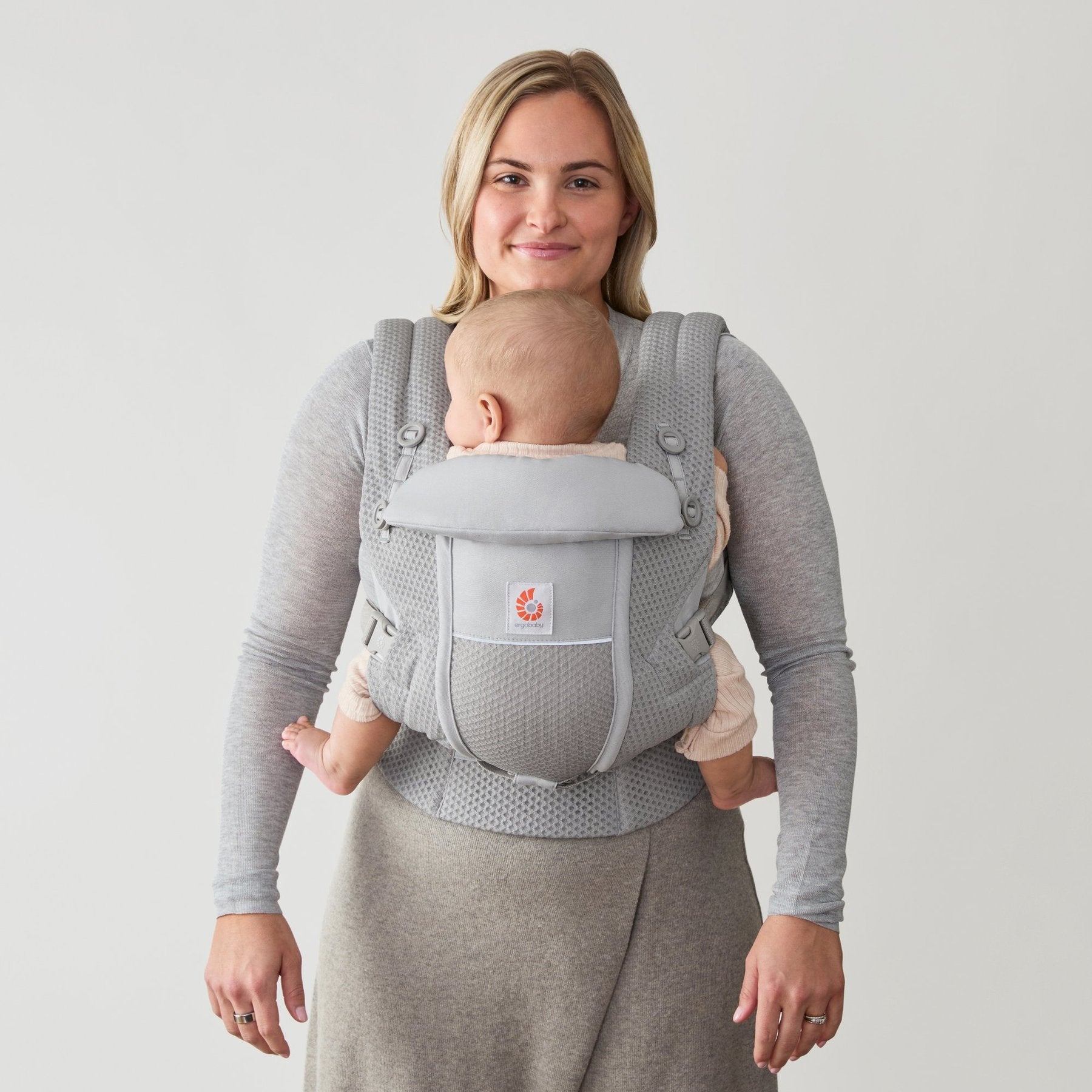 Ergobaby® Nosilka Adapt Soft Flex Mesh Pearl Grey