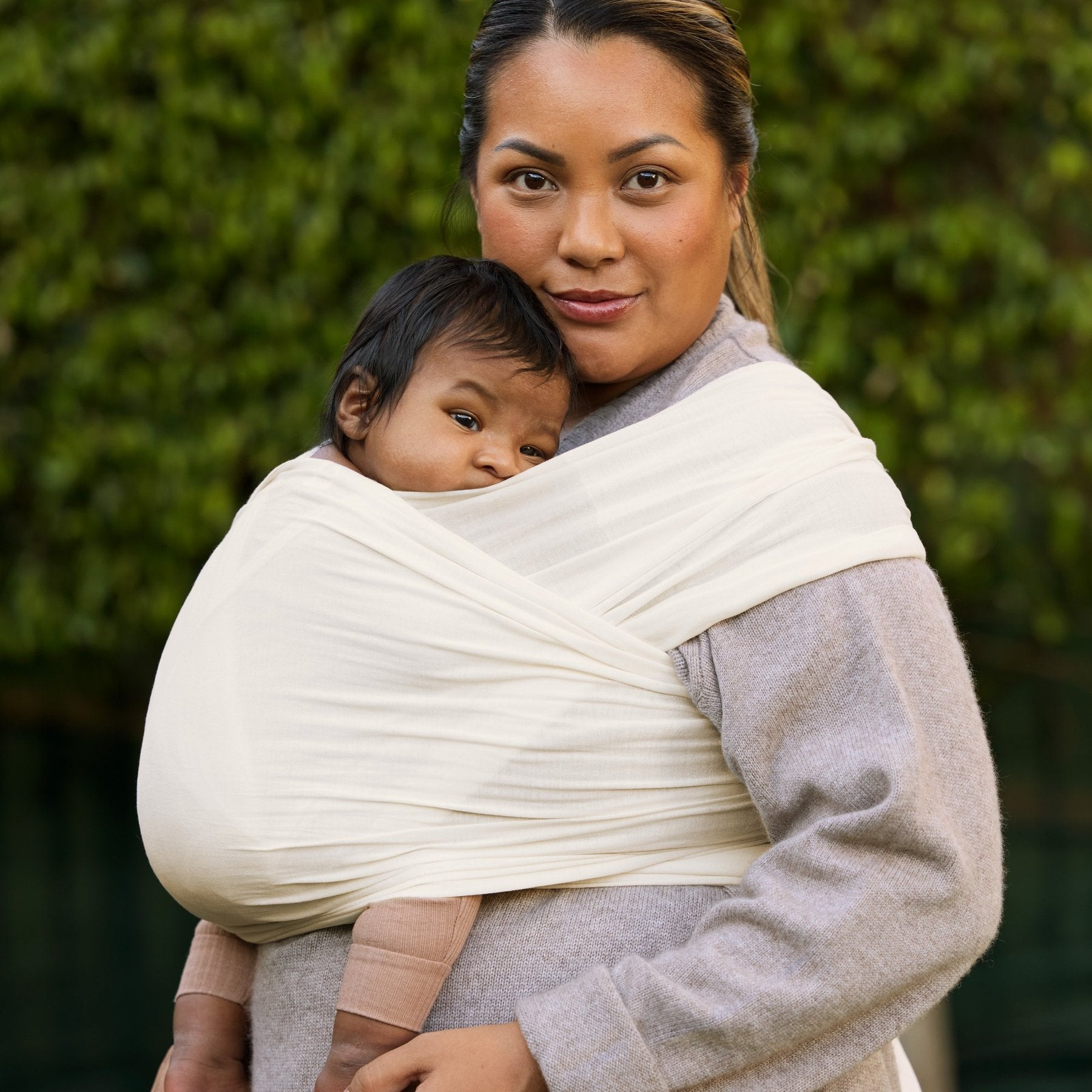 Ergobaby® Écharpe Aura Wrap Sustainable Knit Cream