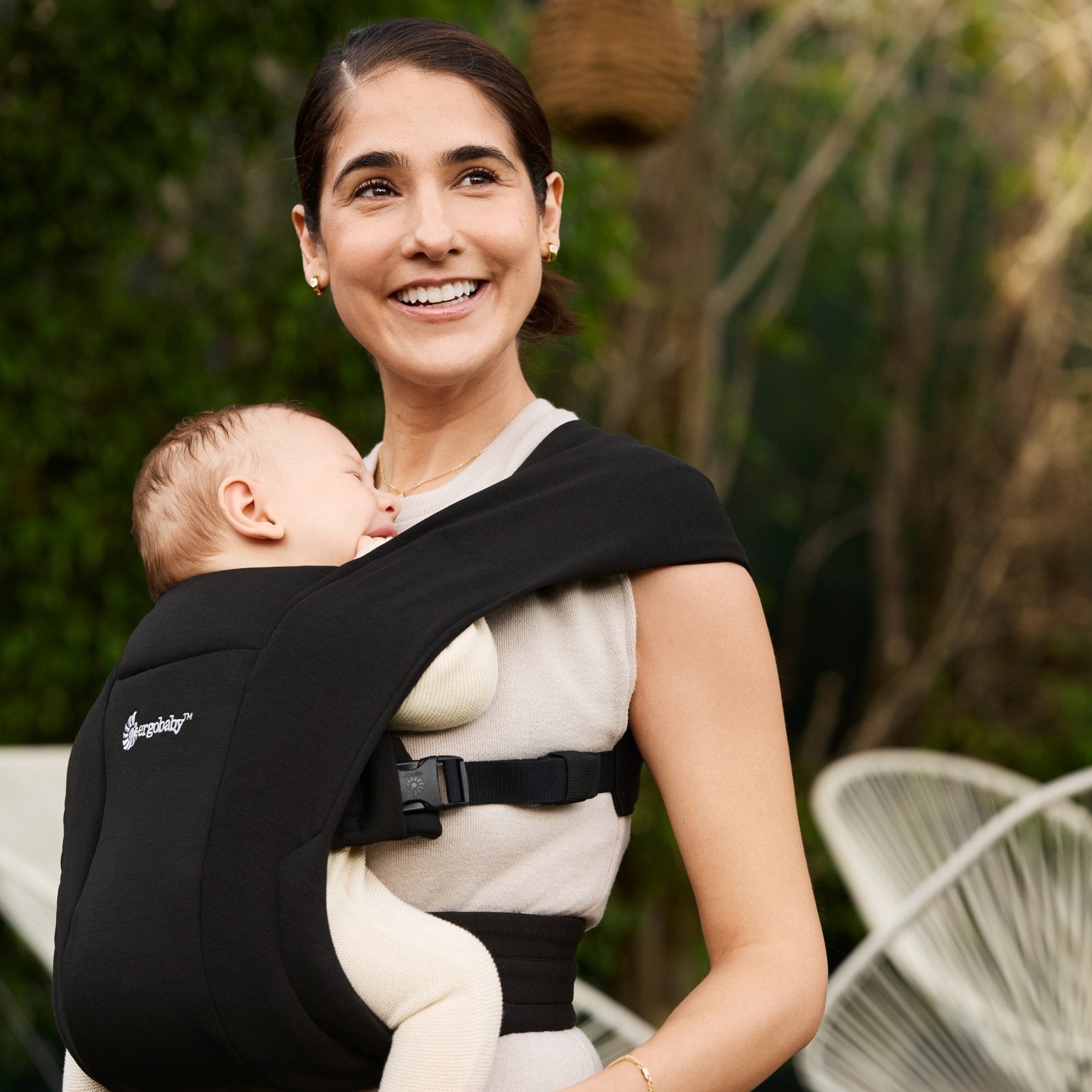 Ergobaby® Carrier Embrace Pure Black 