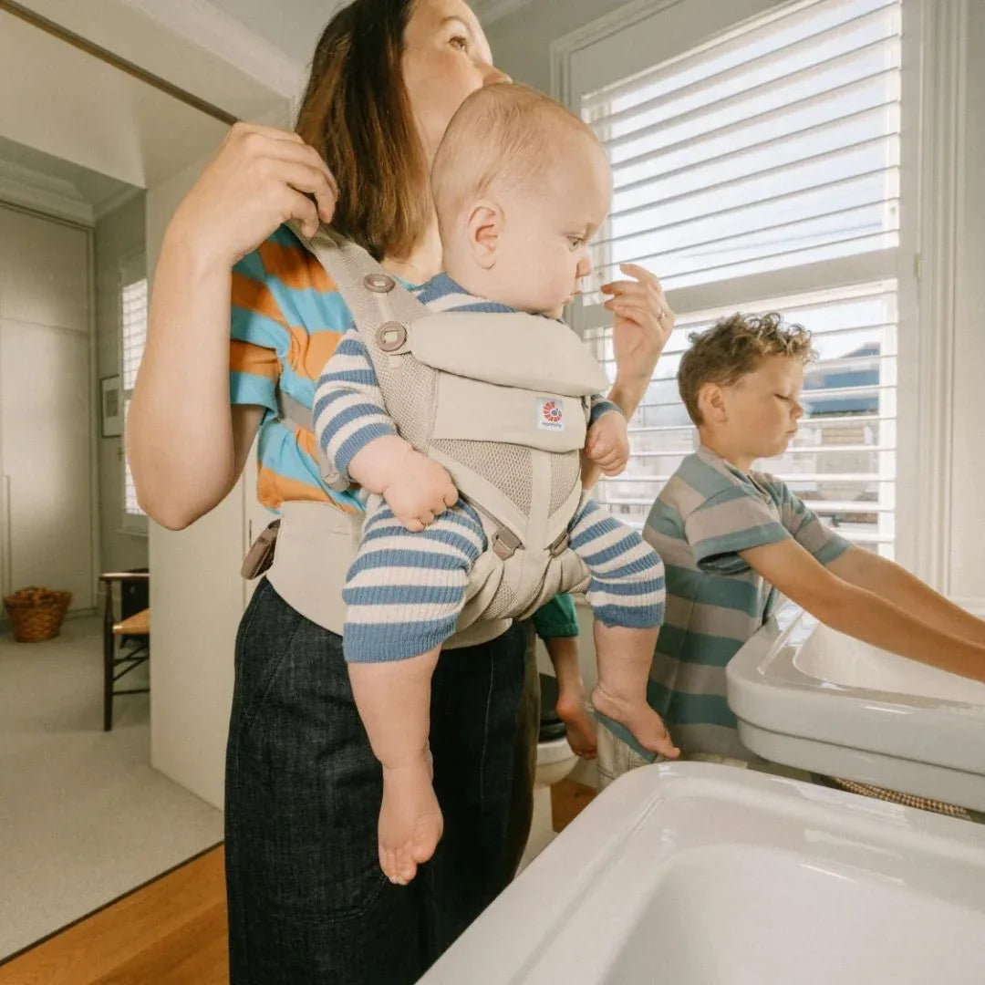 Ergobaby® Nosilka Omni Classic Mesh Natural Beige Ergobaby