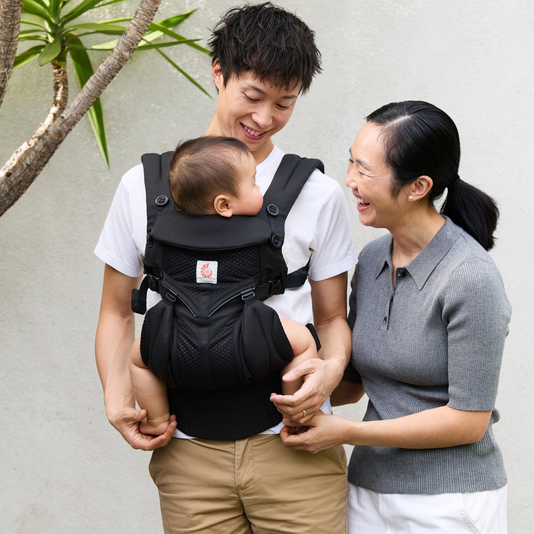 Ergobaby® Baby Carrier Omni Classic Mesh Onyx Black