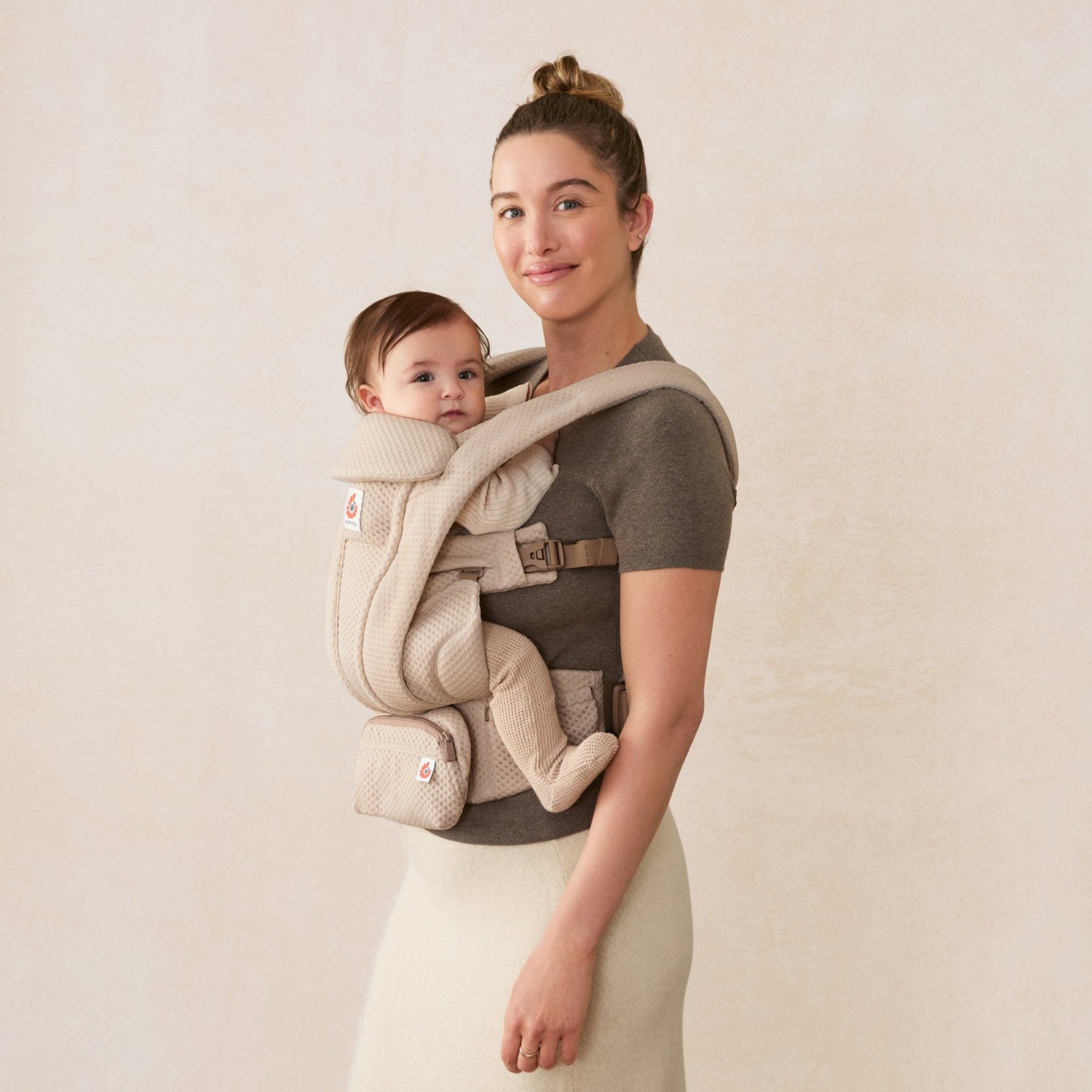 Ergobaby® Baby Carrier Omni Deluxe Mesh Natural Beige – Evitas