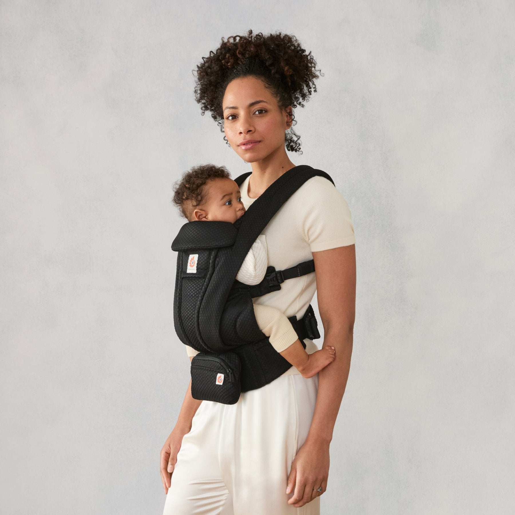 Ergobaby® Baby Carrier Omni Deluxe Mesh Onyx Black – Evitas
