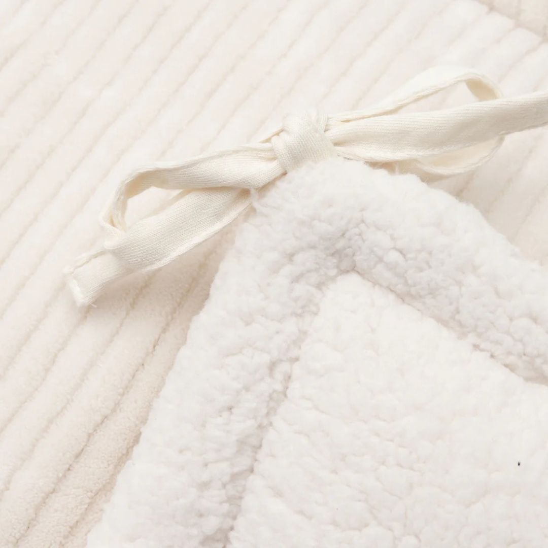 Jollein® Obroba za posteljico Cloudy Rib 180x30 Oatmeal