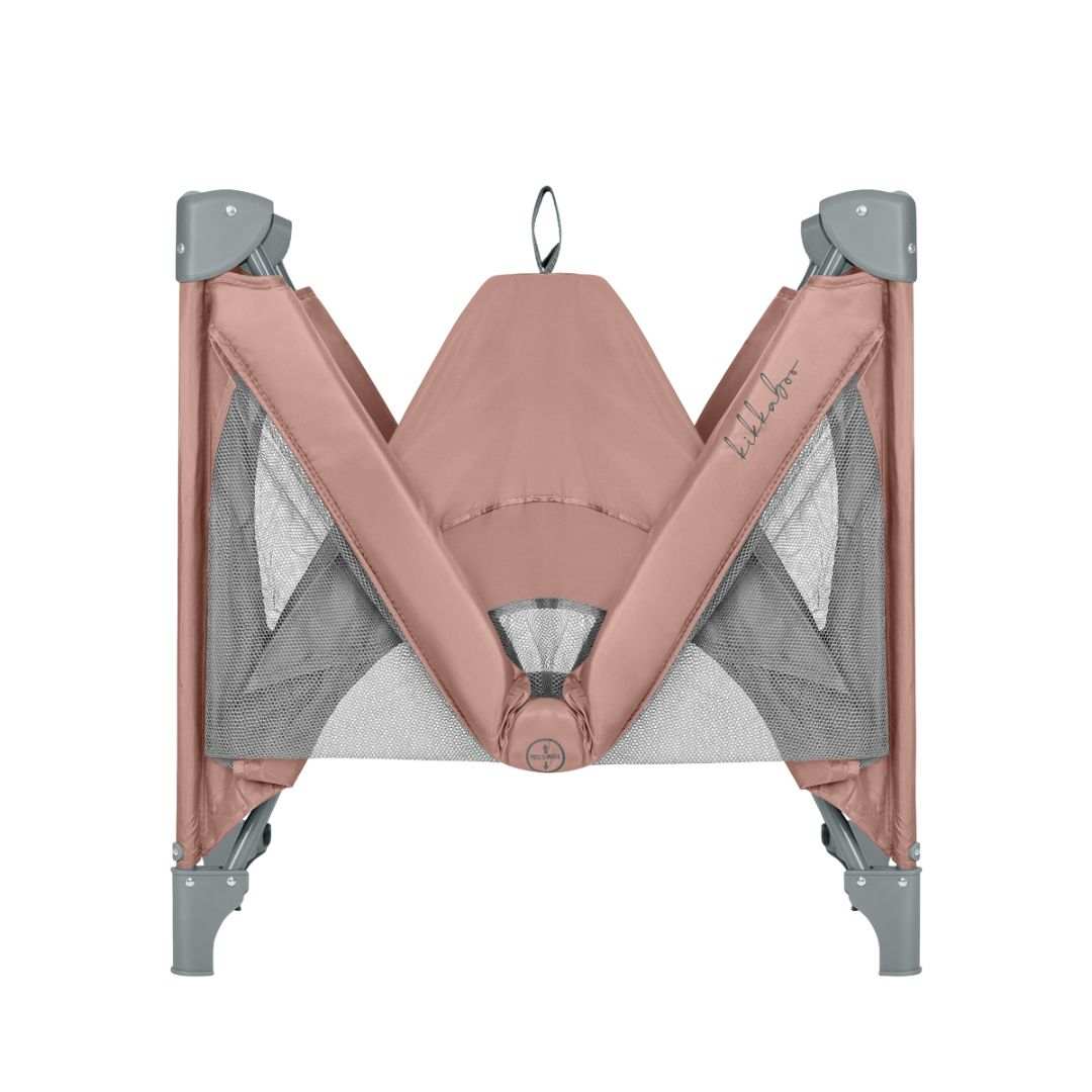 KikkaBoo® Prenosna posteljica 1 level So Gifted Pink 2026 KikkaBoo