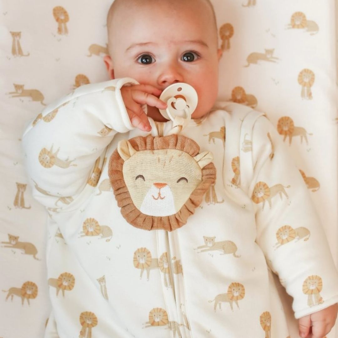 Little Dutch® Pacifier Clip Lion