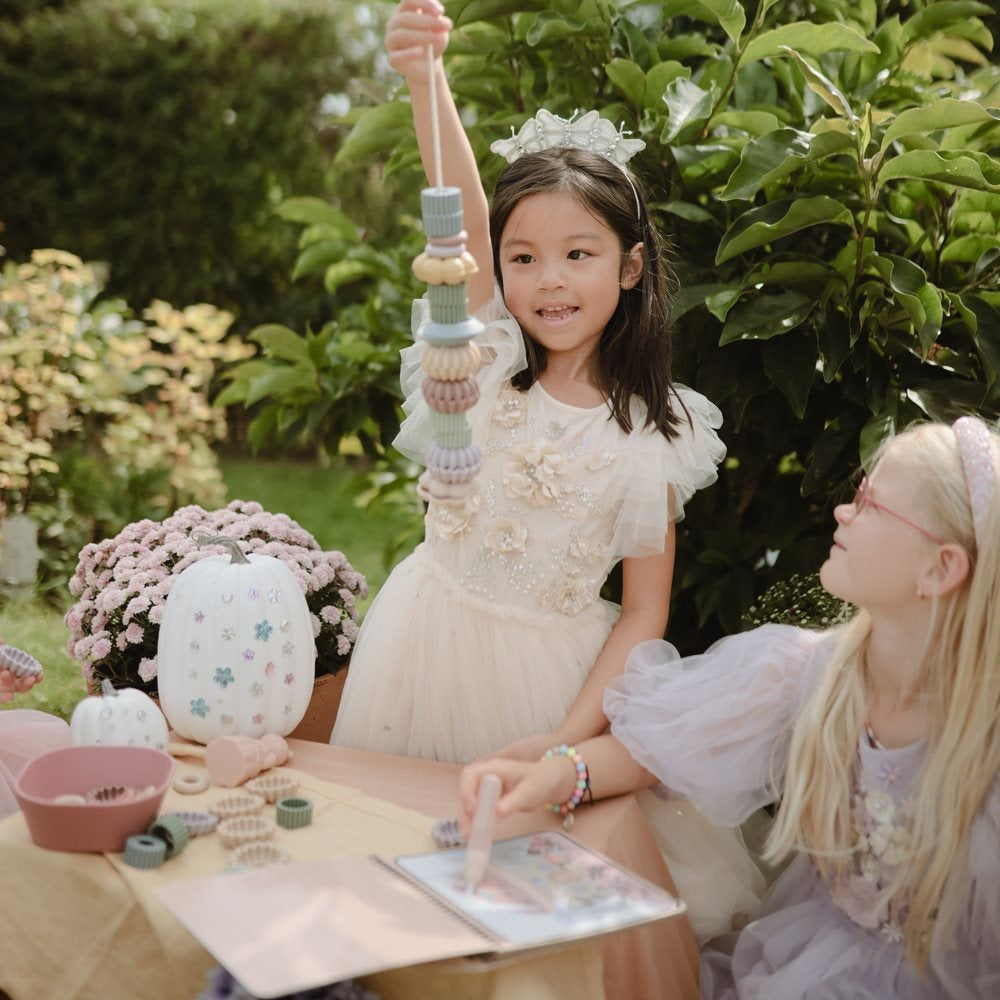 Mushie® Pretikanke Bead Lacing Toy Mushie