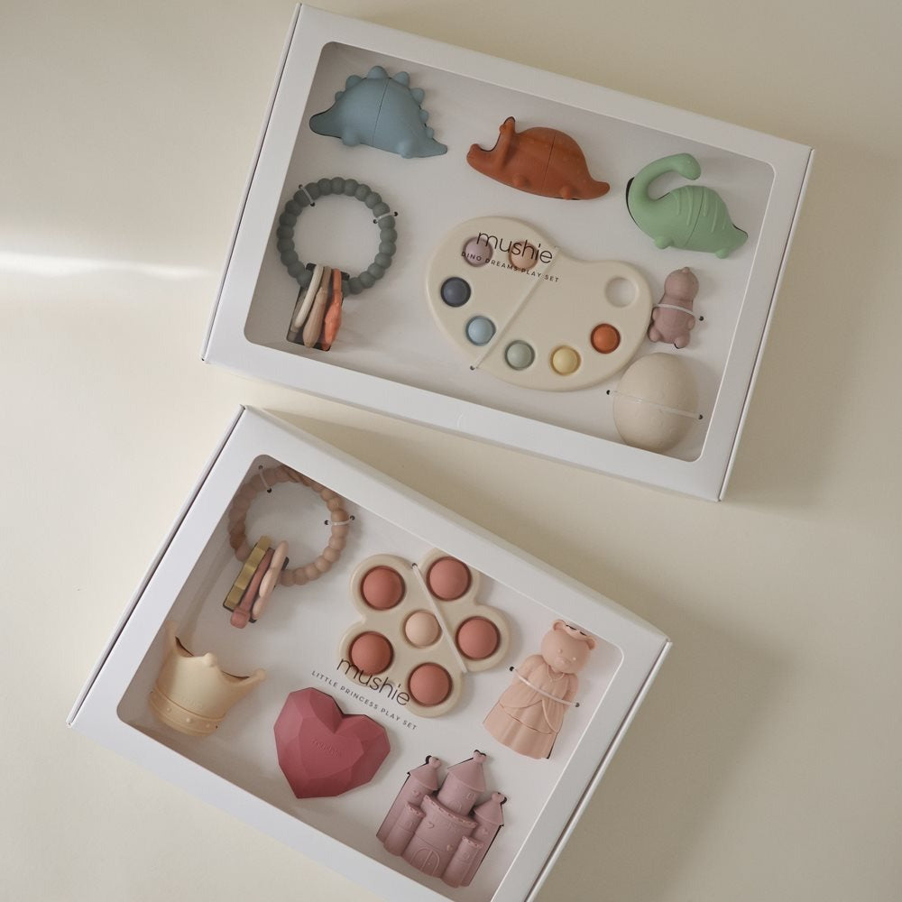 Mushie® Set za igro Dino Dreams Mushie