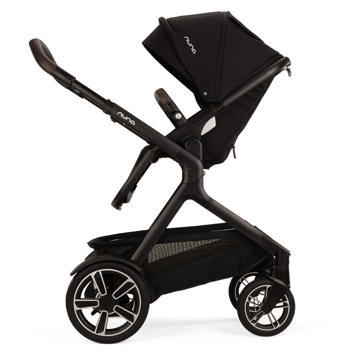 Nuna® Otroški voziček Demi™ Next z rolko Caviar Nuna