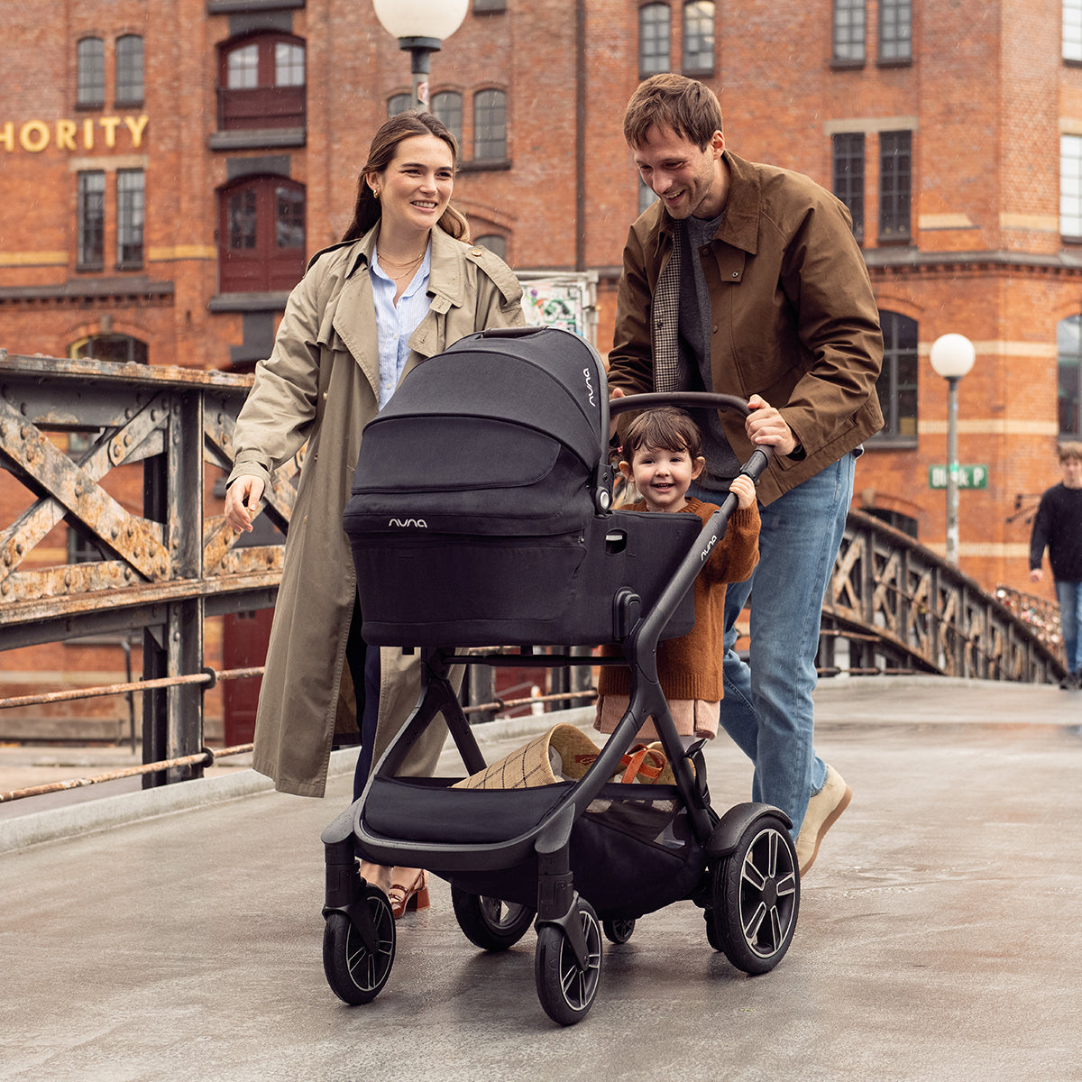 Nuna® Otroški voziček Demi™ Next z rolko Chestnut Nuna