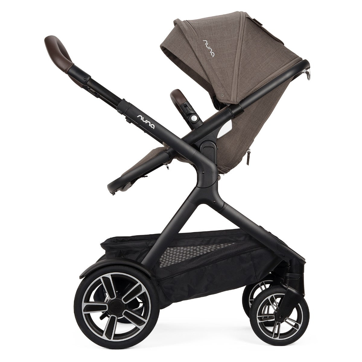 Nuna® Otroški voziček Demi™ Next z rolko Chestnut Nuna