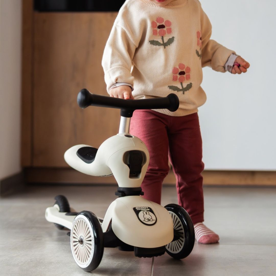 Scoot & Ride® Otroški poganjalec in skiro Highwaykick 1 Push and Go Miffy Scoot & Ride