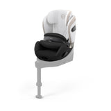Cybex Platinum® Child Car Seat with Airbag Anoris™ S Style i-Size (76-125 cm) Off White
