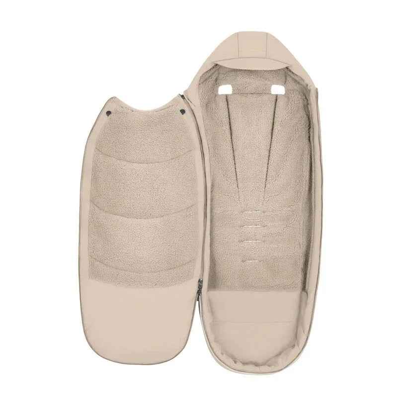 Sac de iarna carucior Cybex Platinum Footmuff Cozy Beige captuseala teddy fleece