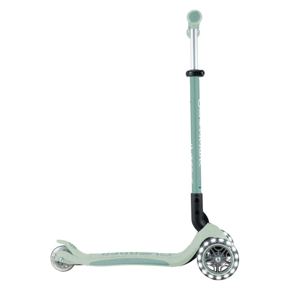 Globber® Zložljivi otroški skiro GO UP deluxe 360° s svetlečimi kolesi Pistacchio Globber